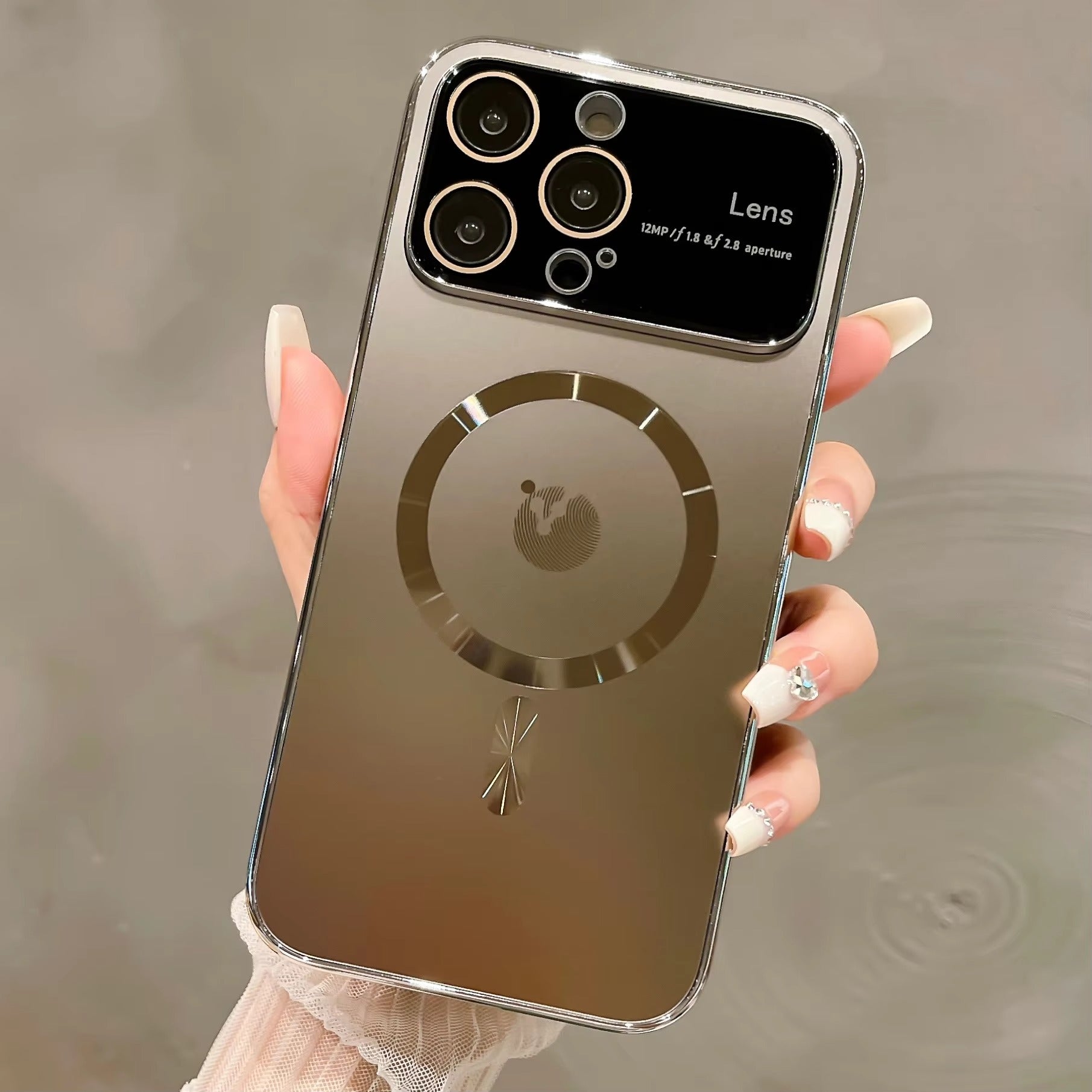 Premium-Hülle für Apple iPhone, MagSafe-kompatibel, Kameraobjektiv- und Bildschirmschutz, ultradünne, stoßfeste, magnetische Rundum-Schutzhülle mit Schiebeobjektiv und transparenter Acrylrückseite