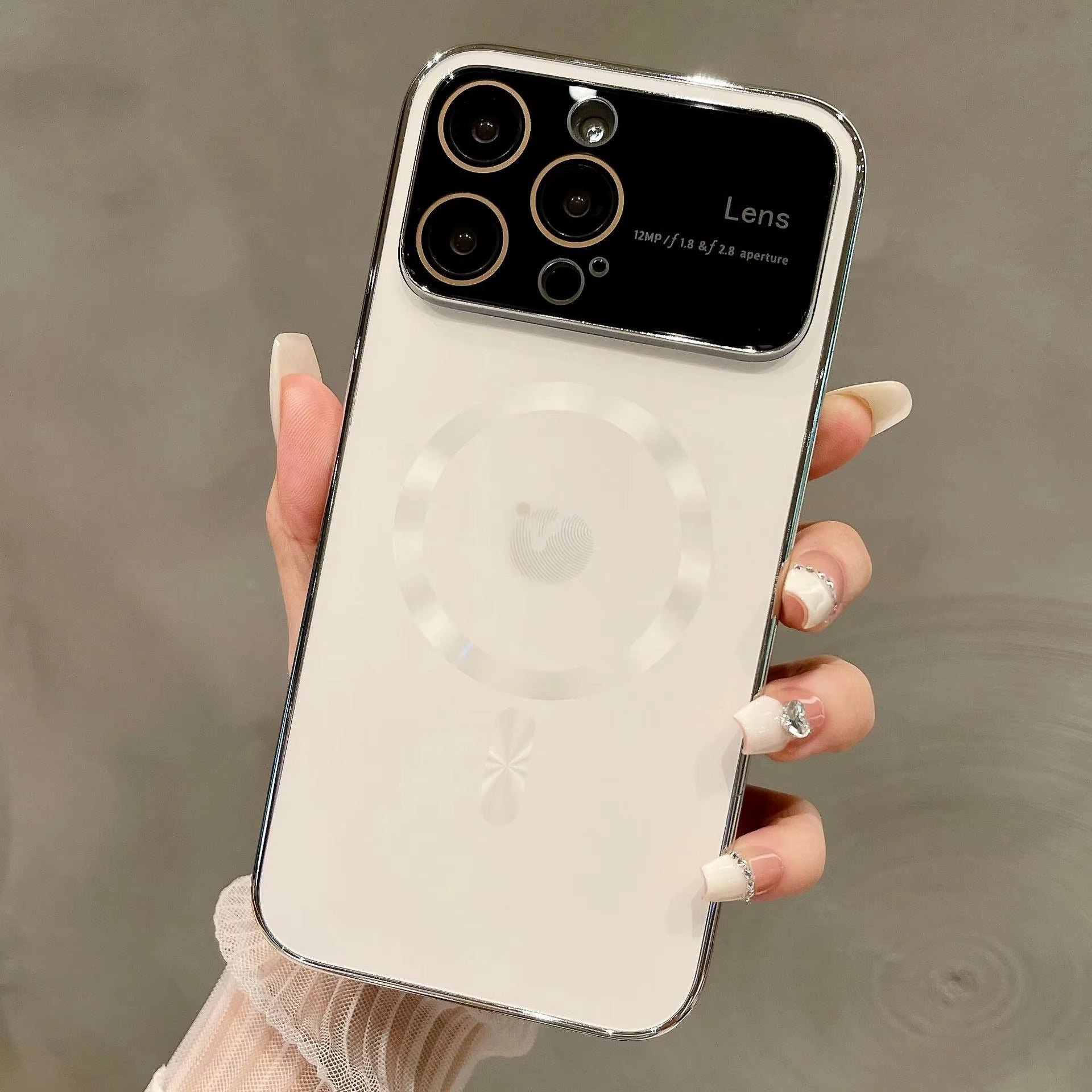 Premium-Hülle für Apple iPhone, MagSafe-kompatibel, Kameraobjektiv- und Bildschirmschutz, ultradünne, stoßfeste, magnetische Rundum-Schutzhülle mit Schiebeobjektiv und transparenter Acrylrückseite
